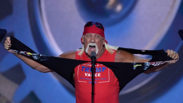 WWE Legend Hulk Hogan Dies At Age Of 71 After Cardiac Arrest