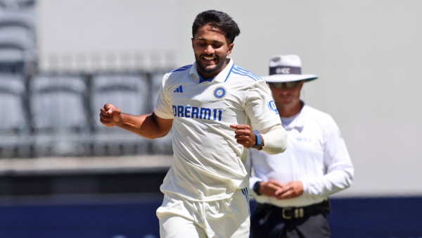 Nitish Kumar Reddy Takes Two Wickets in First Over During IND vs ENG Lord s Test video