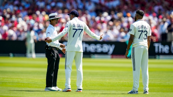 IND vs ENG Shubman Gill Mohammed Siraj Blast Umpirae Over Dukes Ball Quality During Lord s Test