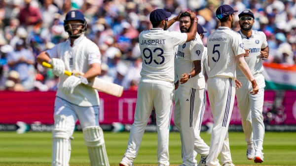 Watch Mohammed Siraj s Aggressive Celebration Towards Ben Duckett After Wicket in Lord s Test