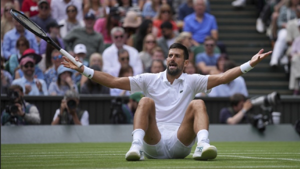 Novak Djokovic Storms into Wimbledon 2025 Quarterfinals