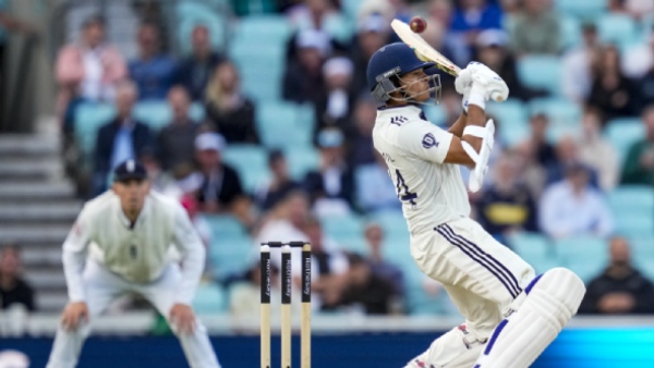 IND vs ENG England s Fielding Fumbles Boost India s Chances in Oval Test