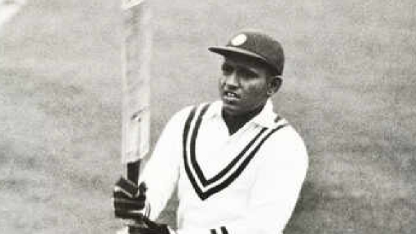 who was the captain of Team India when India became independent who was the captain of Team India when India became independent