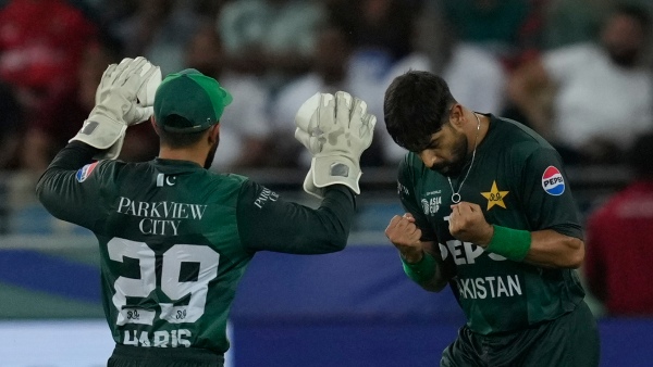 IND vs PAK Final Turning Point How Haris Rauf 15th Over Changed the Asia Cup 2025 Final
