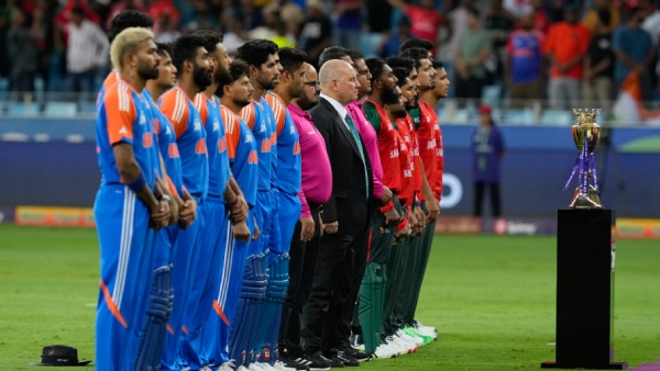 Did Bangladesh Captain Insult SKY Truth Behind Viral Video Claiming No Handshake with Suryakumar Yadav