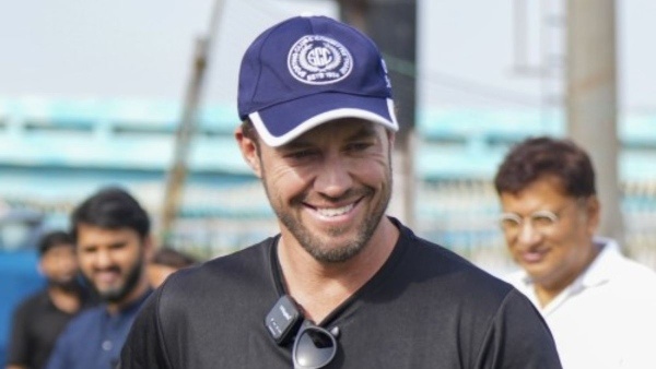 Politics Should Stay Aside AB de Villiers Reacts to India s Asia Cup Trophy Standoff