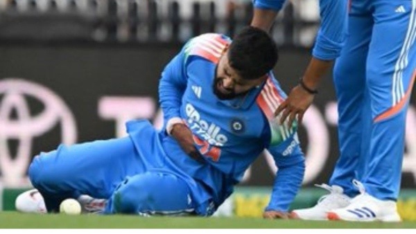 Shreyas Iyer Stable and Recovering in Sydney Hospital After Spleen Injury Confirms BCCI