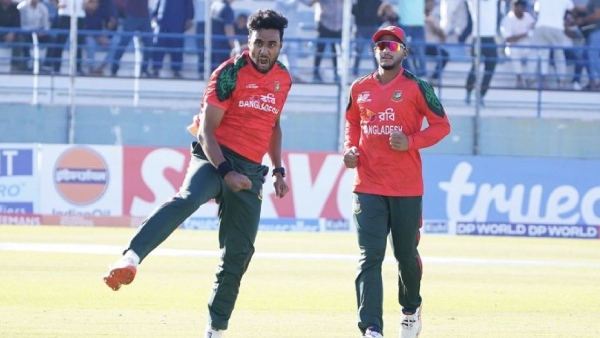 Zero in Super Over India Suffer Shock Exit from Semi-Final