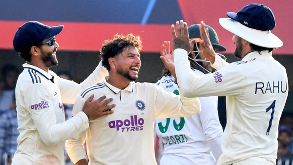 Kuldeep Yadav Strikes with 3 Wickets as India Restrict South Africa to 247 6 on Day 1 of the 2nd Test