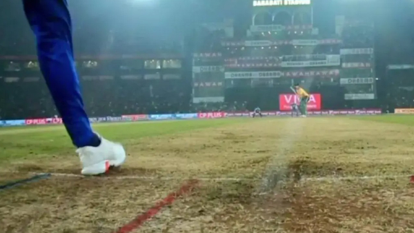 Bumrah Reaches 100 T20I Wicket Amid Umpire No-Ball Controversy Internet Divided