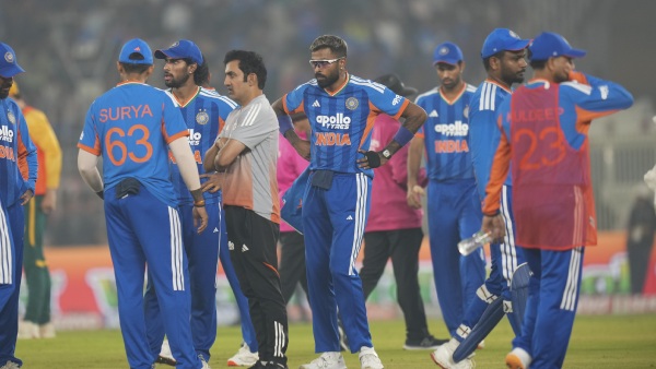 Shock for Shubman Gill Gautam Gambhir Silent Reaction Goes Viral Shock for Shubman Gill Gautam Gambhir Silent Reaction Goes Viral