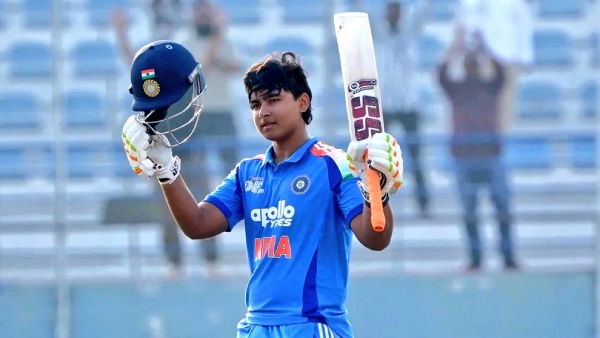 Vaibhav Suryavanshi Smashes 14 Sixes Stunning 171 Runs in U19 Asia Cup 2025 Opener