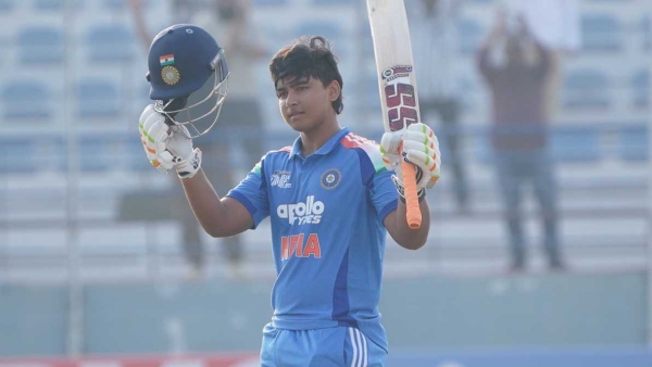Vaibhav Suryavanshi Creates History Breaks 17-Year-Old World Record with 14 Sixes Vaibhav Suryavanshi Creates History Breaks 17-Year-Old World Record with 14 Sixes