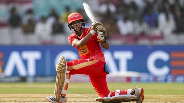 WPL 2026 Anushka Sharma Shines on Debut for Gujarat Giants Who Is the Star All-rounder