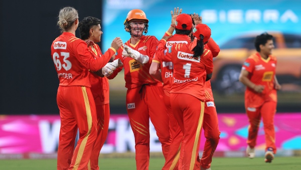 WPL 2026 Gujarat Giants Edge Past UP Warriors in High-Scoring Thriller