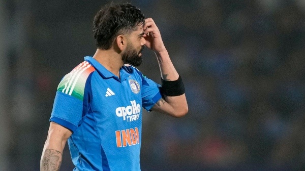 Virat Kohli Falls Short of Century in IND vs NZ 1st ODI Thriller