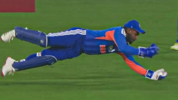 IND vs NZ Sanju Samson s Stunning Catch Removes Devon Conway Video Goes Viral