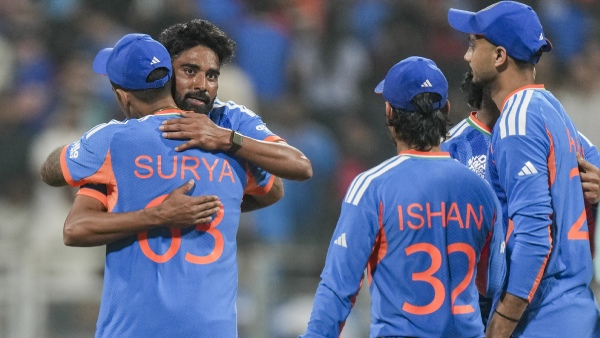 Mohammed Siraj Reveals Emotional Call From Suryakumar Yadav Before His Match-Winning Spell vs USA Mohammed Siraj Reveals Emotional Call From Suryakumar Yadav Before His Match-Winning Spell vs USA