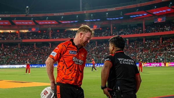 IPL 2026 Heinrich Klaasen Fumes at Third Umpire Over Phil Salt s Contentious Catch in RCB vs SRH IPL 2026 Heinrich Klaasen Fumes at Third Umpire Over Phil Salt s Contentious Catch in RCB vs SRH