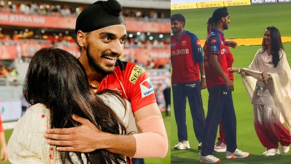 Tug-of-War for a Hug Preity Zinta s Warm Gesture for Arshdeep Singh Sparks Fun Rivalry Among PBKS Players