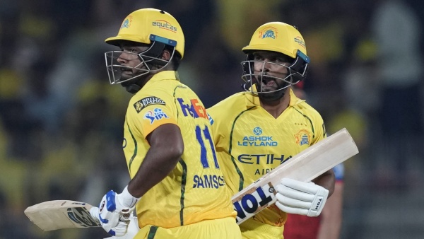 Ruturaj Gaikwad Under Pressure Michael Vaughan Blasts CSK Captaincy After Sanju Samson Entry Ruturaj Gaikwad Under Pressure Michael Vaughan Blasts CSK Captaincy After Sanju Samson Entry