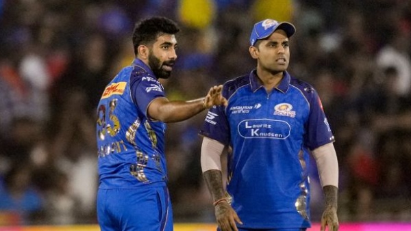 Mumbai Indians New Captain Sanjay Manjrekar Suggests Jasprit Bumrah to Replace Hardik Pandya