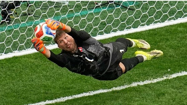 Switzerland 0-0 Colombia 4-3 Pens Kobel Heroics in Shoot-Out Set Up Mouth-Watering Argentina Quarter-Final