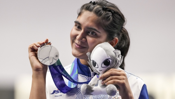 Asian Games 2026 Esha Singh Wins Silver in Thrilling 25m Pistol Final and narrowly misses out on the gold