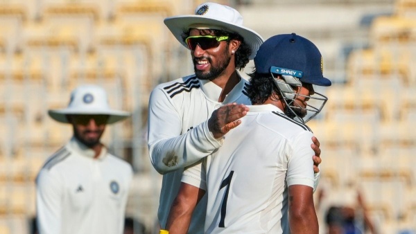 Duleep Trophy 2026 East Zone Extend Lead to 584 Move Closer to Ending 13-Year Title Drought