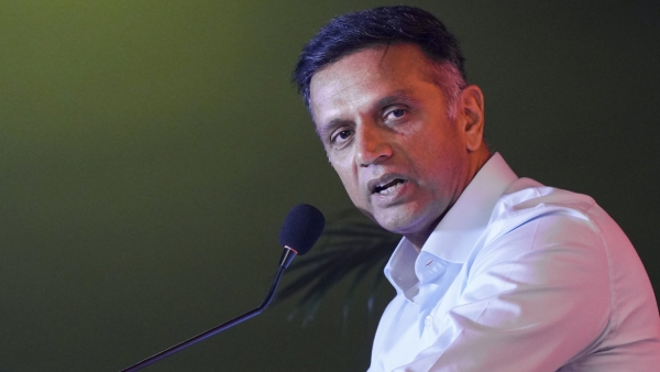 Former Indian cricketer Rahul Dravid Names MS Dhoni All-Time Best Captain Over Imran Khan and Virat Kohli Former Indian cricketer Rahul Dravid Names MS Dhoni All-Time Best Captain Over Imran Khan and Virat Kohli