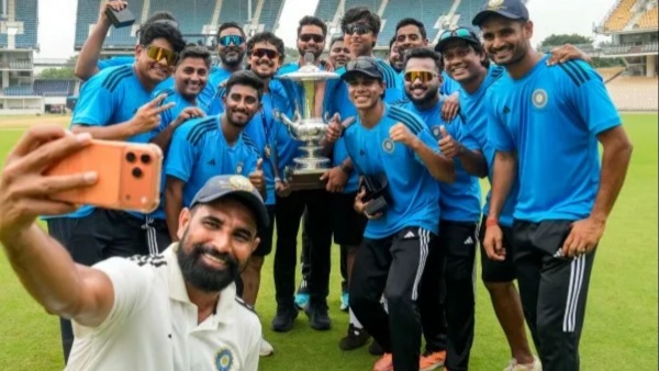 Vaibhav Sooryavanshi Gives Special Gift to Mohammed Shami Ahead of His 100th First-Class Match Vaibhav Sooryavanshi Gives Special Gift to Mohammed Shami Ahead of His 100th First-Class Match