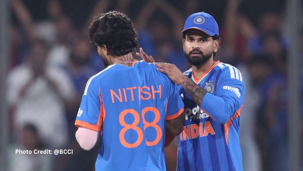 Glenn Phillips Destroys Nitish Kumar Reddy Bowling in IND vs NZ 4th T20I Video Goes Viral Glenn Phillips Destroys Nitish Kumar Reddy Bowling in IND vs NZ 4th T20I Video Goes Viral