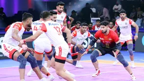 PKL 2025: UP Yoddhas survive Alireza Mirzaian’s heroics, defeat Bengaluru Bulls in tie-breaker