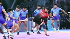 PKL 2025: Alireza's Super 10 Ends Bengal Warriorz Campaign; Helps Bengaluru Bulls Jump To Third Place