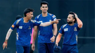 Suyash Sharma and Shaurya Malik shine as Outer Delhi Warriors outclass Purani Dilli 6 by 82 runs