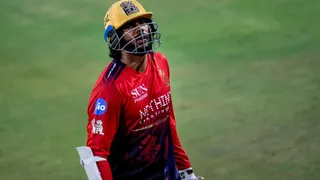 RCB vs GT: What Happened to Venkatesh Iyer in Final as RCB chase 156 Runs?