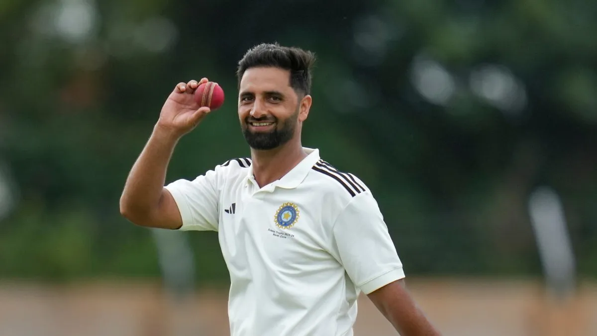 55 Runs, 10 Wickets! Auqib Nabi floors Rajasthan with scintillating Display