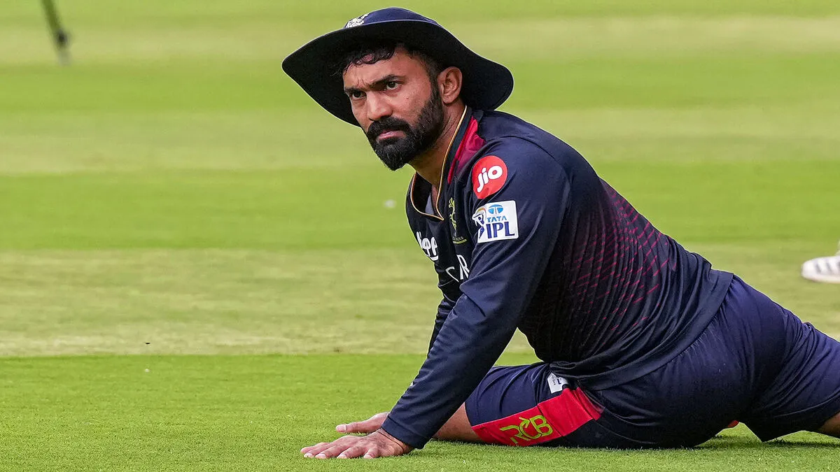 Former RCB, MI star joins India squad with Dinesh Karthik, R Ashwin in the Hong Kong Sixes!