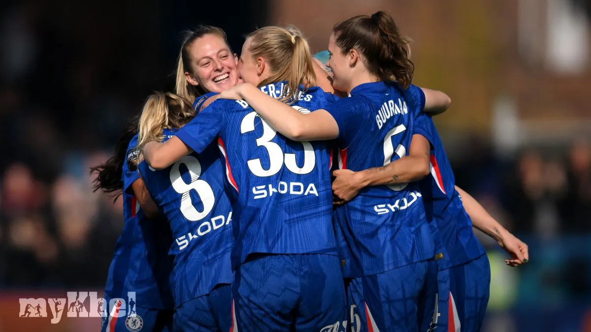 Chelsea Maintains Unbeaten Streak In WSL As Manchester United Thrashes Everton