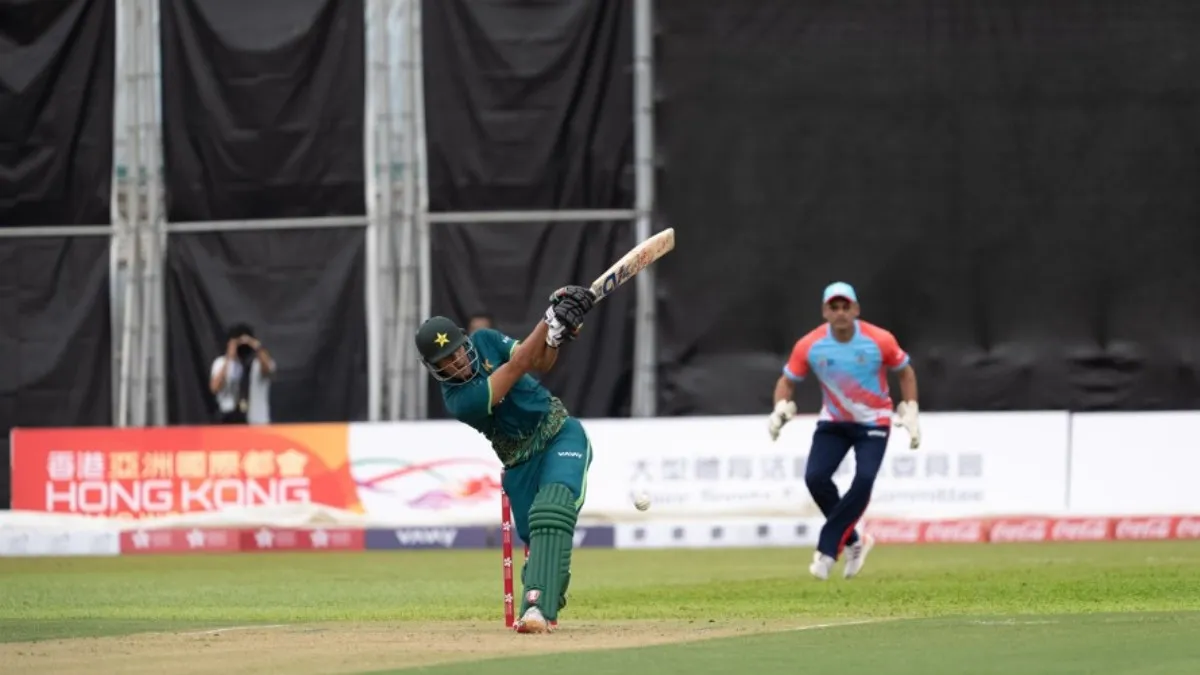 Pakistan captain Abbas Afridi hits 6 Sixes in an Over ahead of India Match