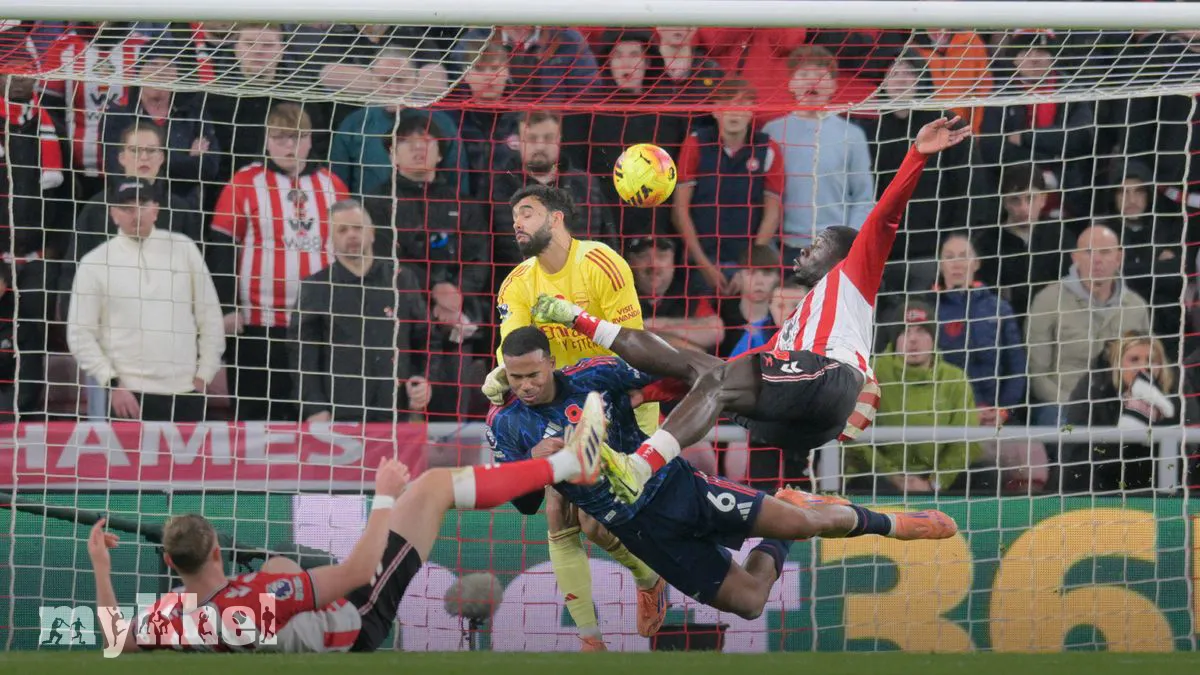 Sunderland Draws 2-2 With Arsenal As Brian Brobbey Scores Late Equaliser