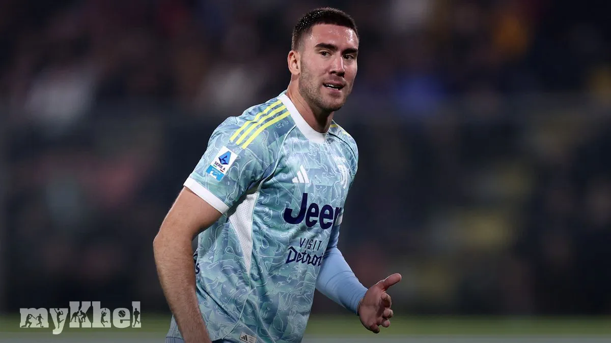 Vlahovic Expresses Contentment To Remain At Juventus, According To Coach Spalletti