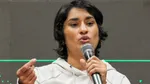 വിനേഷിന്റെ അയോഗ്യത: ഡബ്ല്യുഎഫ്‌ഐയെ കുടഞ്ഞ് ഹൈക്കോടതി, പുതിയ നിര്‍ദേശമിങ്ങനെ