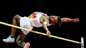  Paralympics: 'ഉന്നതങ്ങളില്‍', ഹൈജംപില്‍ പ്രവീണ്‍ കുമാറിന് സ്വര്‍ണ്ണം