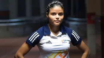  Paralympics: ചരിത്ര നേട്ടത്തില്‍ സിമ്രാന്‍, 200 മീറ്ററില്‍ വെങ്കലം, നവ്ദീപിന് സ്വര്‍ണ്ണം