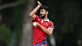 இந்தியாவில் பிறந்து அயர்லாந்துக்கு விளையாடும் ஜெய் முன்ட்ரா..முதல் பந்திலேயே விக்கெட் எடுத்து அபாரம்