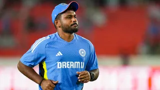 IND vs AFG: சதம் அடித்தும் ODI அணியில் இடமில்லை.. சஞ்சு சாம்சனுக்கு அநீதி.. வெறும் டி20 வீரர்தானா? 