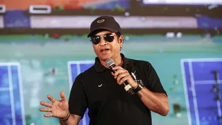 பிரசவத்திற்கு பிறகு மீண்டும் கிரிக்கெட்.. ஐசிசி வெளியிட்ட வழிகாட்டி நெறிமுறைக்கு சச்சின் பாராட்டு