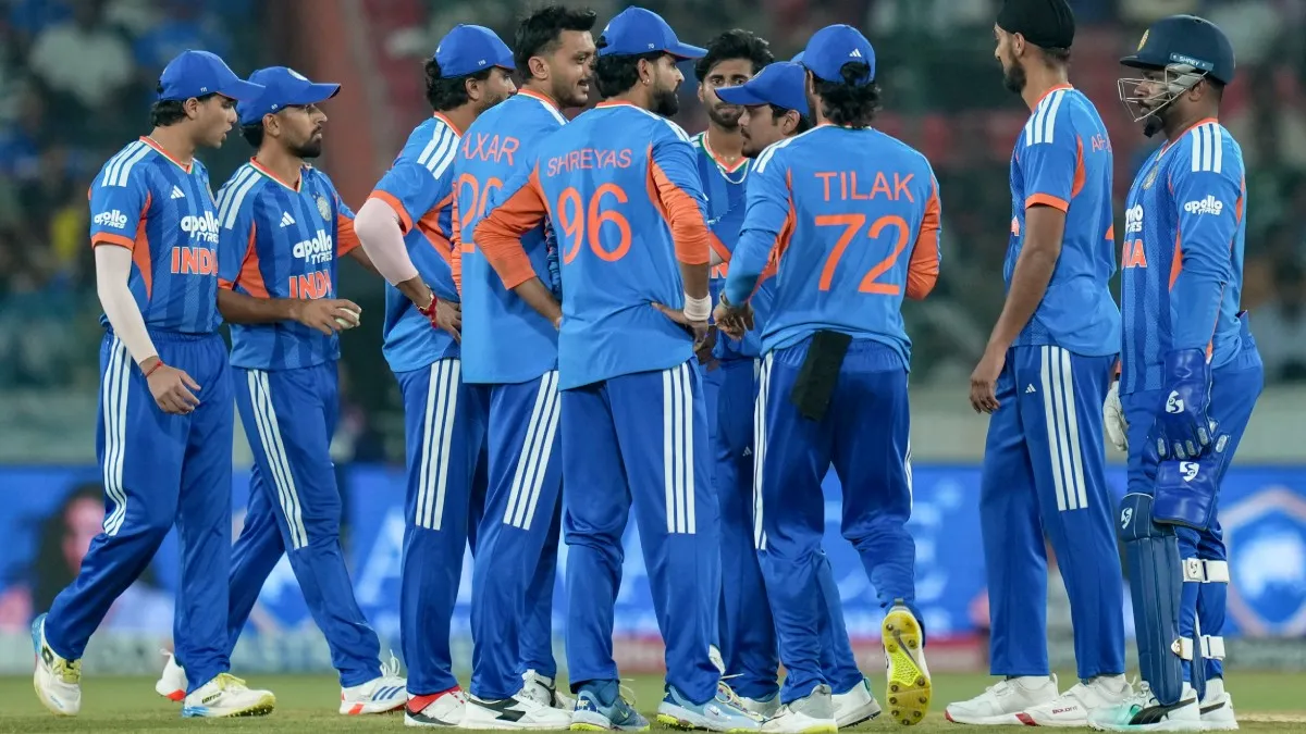 IND vs NZ: புதிய பந்தை தயவு செய்து இந்த வீரரிடம் கொடுத்து விடுங்கள்- புஜாரா கருத்து